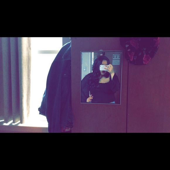 Sold - Picture 2 of 5